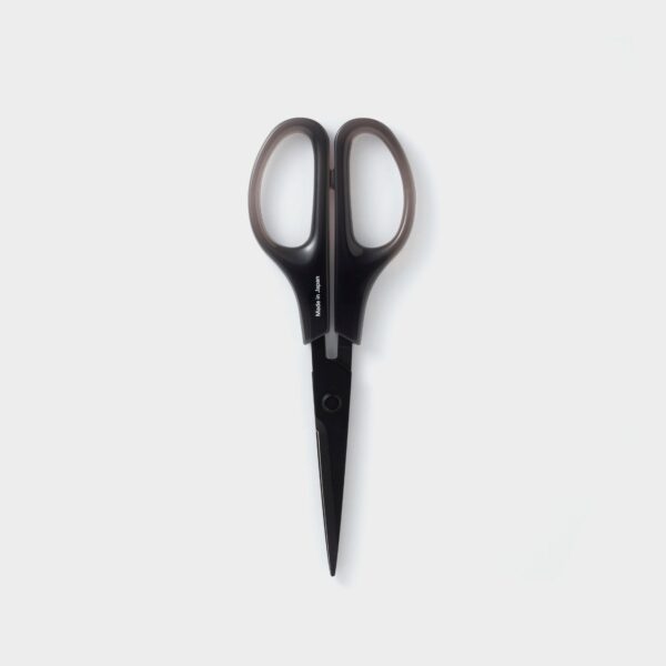 basic cutting shears black